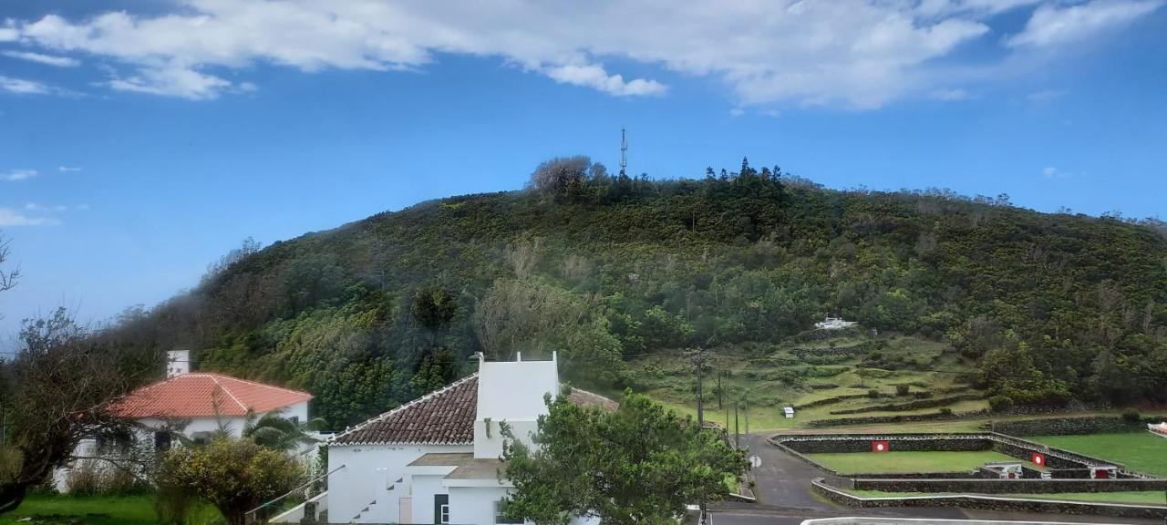 Ti Choa - Casa Da Praca Angra do Heroismo